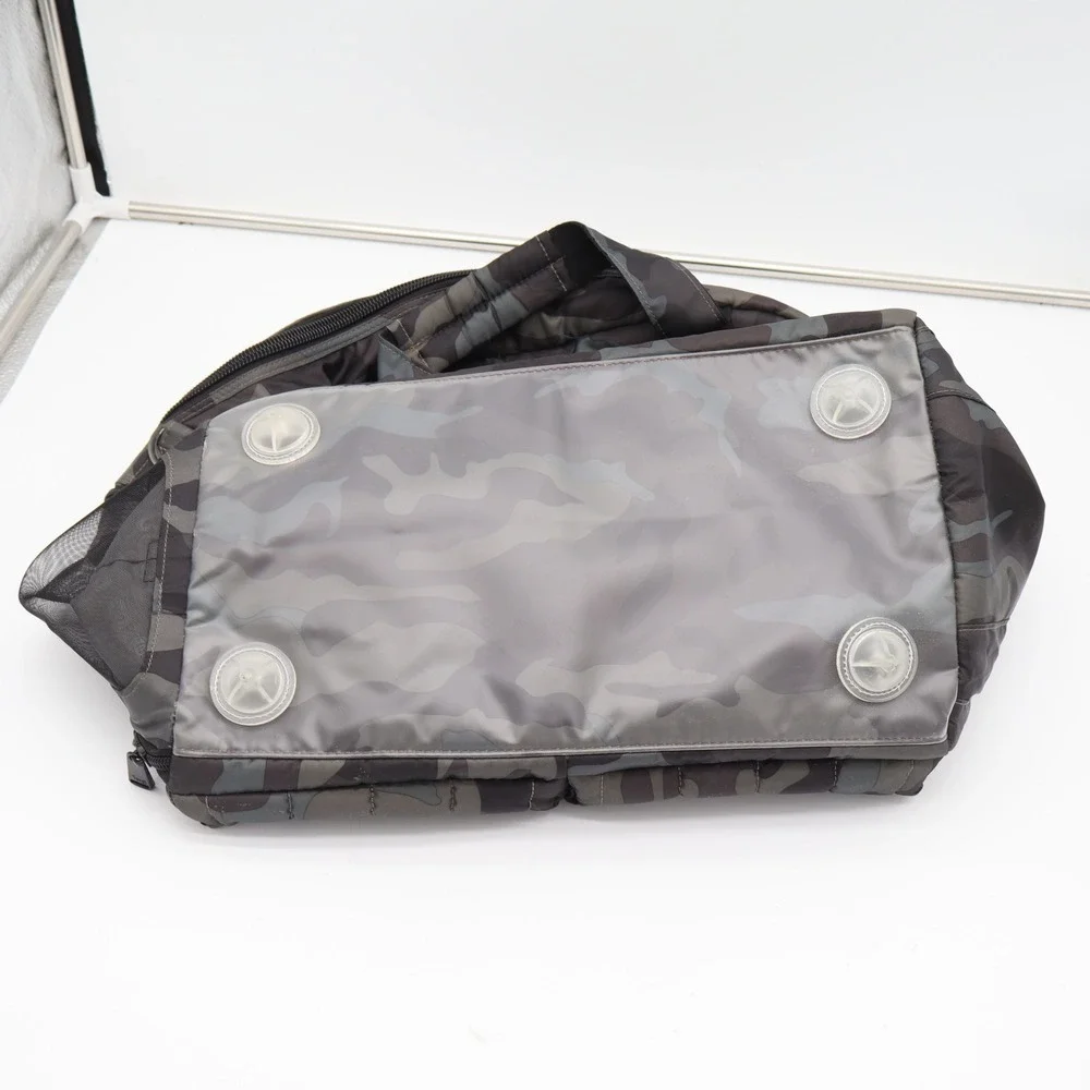 Lug Duffel Bag Unisex OS Boxer Camo Quilted Ventilated Shoe Pocket Excellent